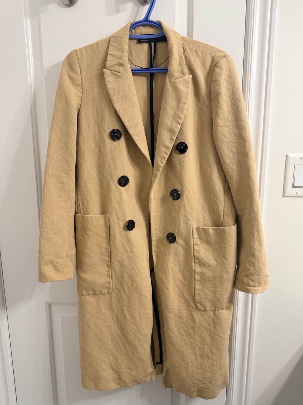 Zara Men's Double-Breasted Tan Trench Coat